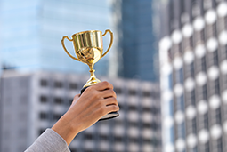 伟德国际1946国际入选36氪WISE2024商业之王“年度全球化布局与市场拓展案例”